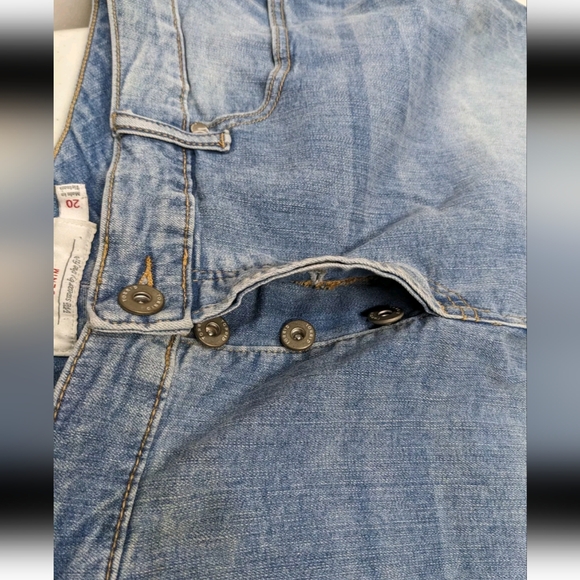 Torrid High Rise Skinny Short Vintage Stretch 20 Light Wash Denim Blue Jean - Picture 6 of 13